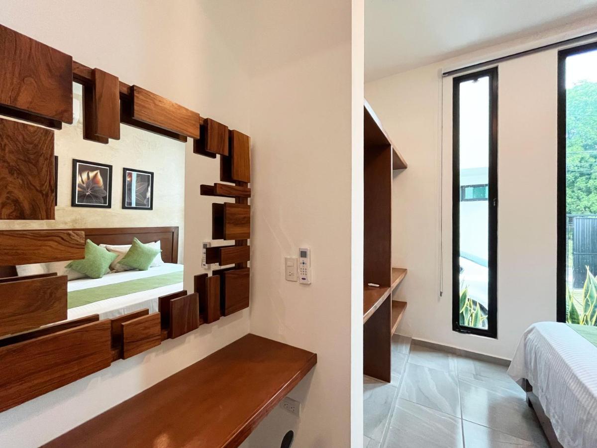 Hotel Kookay Valladolid วัลลาโดลิด ภายนอก รูปภาพ