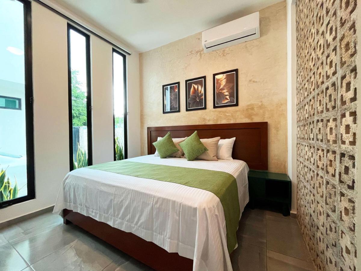 Hotel Kookay Valladolid วัลลาโดลิด ภายนอก รูปภาพ