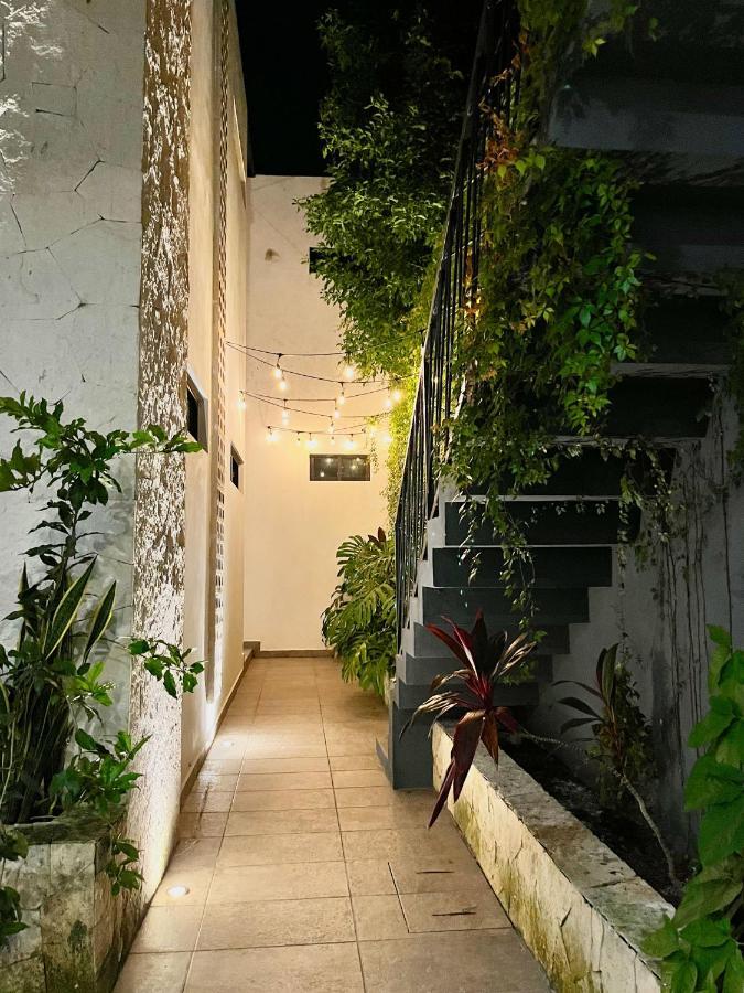 Hotel Kookay Valladolid วัลลาโดลิด ภายนอก รูปภาพ