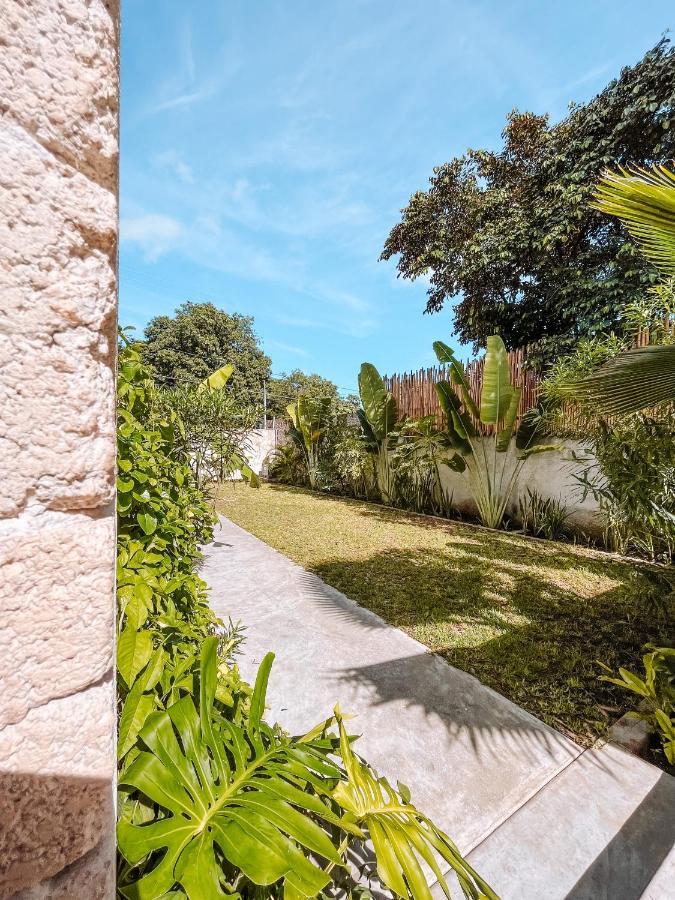 Hotel Kookay Valladolid วัลลาโดลิด ภายนอก รูปภาพ