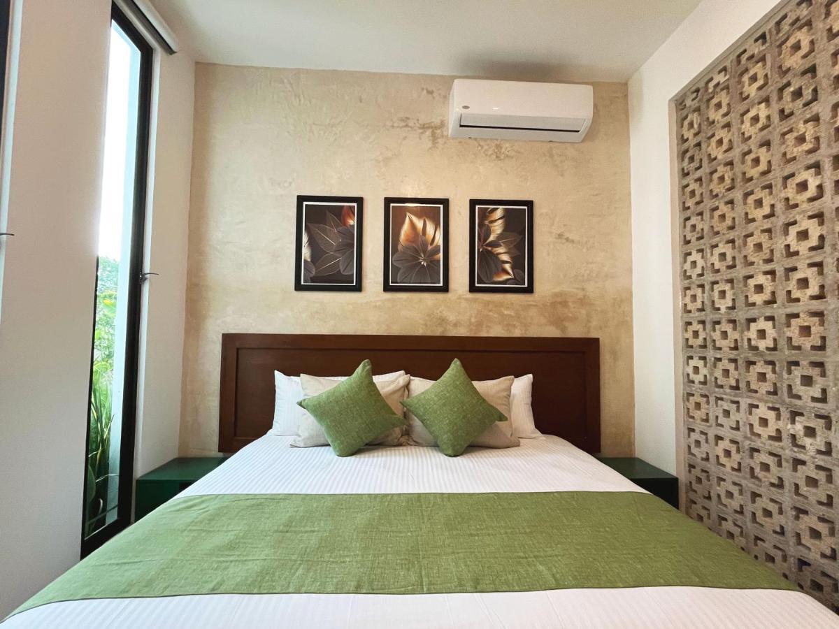 Hotel Kookay Valladolid วัลลาโดลิด ภายนอก รูปภาพ