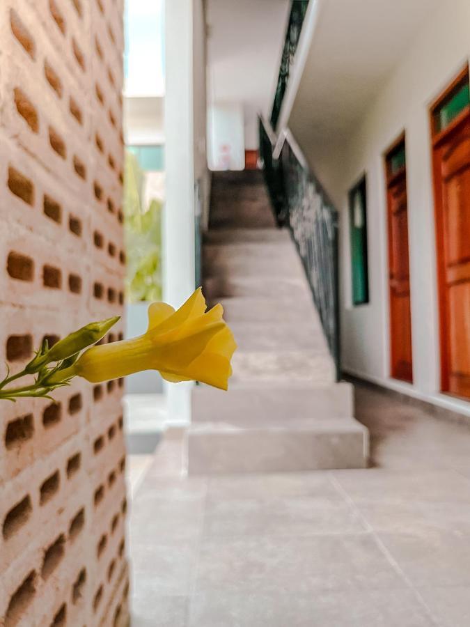 Hotel Kookay Valladolid วัลลาโดลิด ภายนอก รูปภาพ