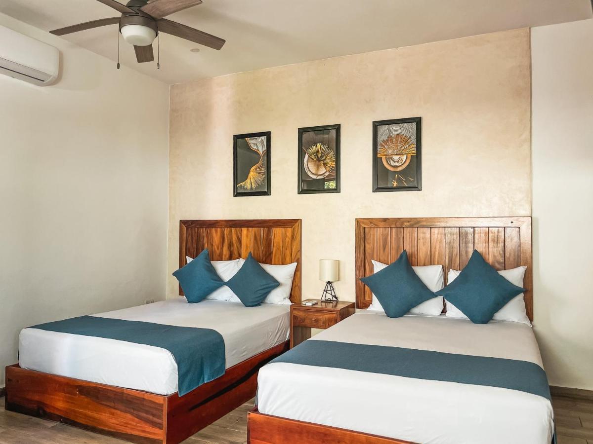 Hotel Kookay Valladolid วัลลาโดลิด ภายนอก รูปภาพ